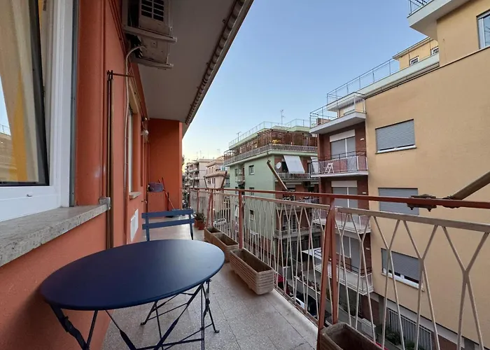 Appartement Little Diamond In Gianicolense Rome
