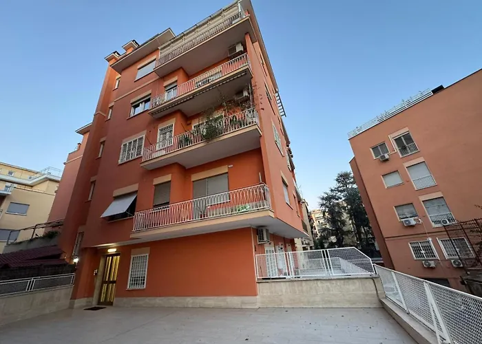 Little Diamond In Gianicolense Rome